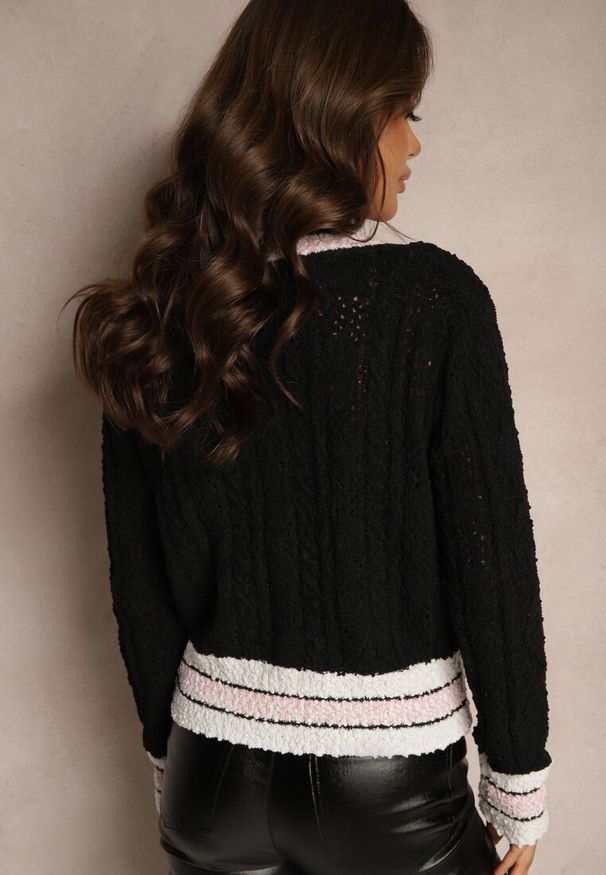 Renee - Czarny Kardigan z Wiskozą na Guziki z Paskami Liathalie. Okazja: na co dzień. Kolor: czarny. Materiał: wiskoza. Styl: klasyczny, casual, elegancki