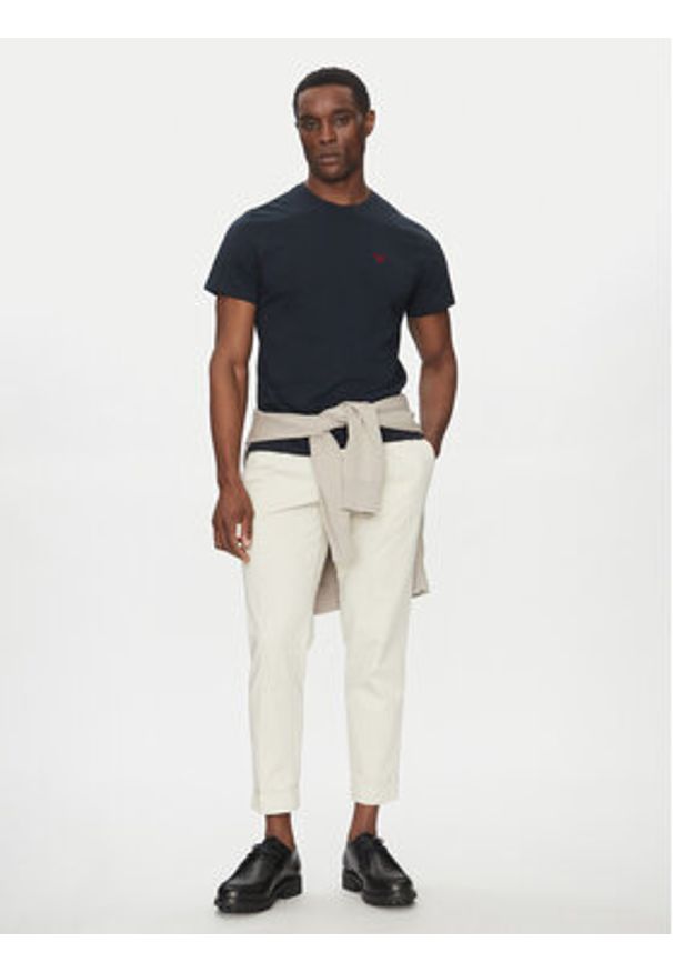 Barbour T-Shirt Essential Sports MTS0331NY91 Granatowy Tailored Fit. Kolor: niebieski. Materiał: bawełna