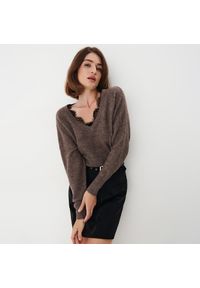 Mohito - Sweter z koronką - Beżowy. Kolor: beżowy. Materiał: koronka. Wzór: koronka