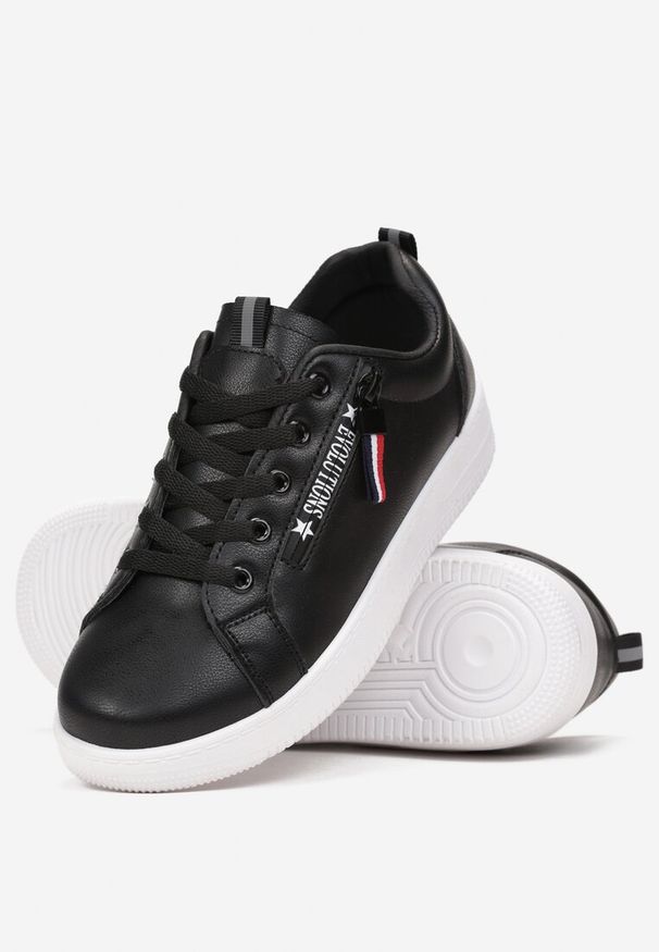 Renee - Czarne Wiązane Sneakersy przed Kostkę z Ozdobnym Suwakiem i Naszywką Hypatha. Okazja: na co dzień. Wysokość cholewki: przed kostkę. Kolor: czarny. Wzór: aplikacja