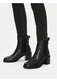 Clarks Botki Chamberly Top 26179551 Czarny. Kolor: czarny. Materiał: skóra #4