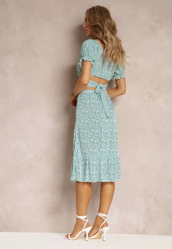 Renee - Miętowy 2-częściowy Komplet z Topem i Spódnicą Militea. Kolor: miętowy. Wzór: aplikacja, kwiaty
