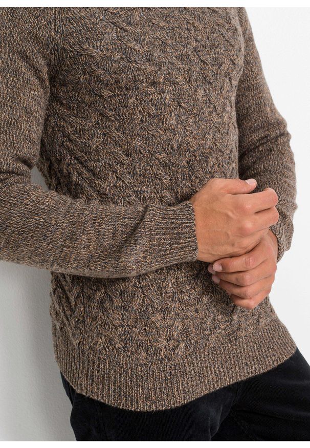 bonprix - Sweter ze stójką z materiału z domieszką wełny. Typ kołnierza: kołnierzyk stójkowy. Kolor: brązowy. Materiał: materiał, wełna. Wzór: melanż