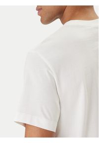 Calvin Klein Jeans T-Shirt Easy Monologo LV04RC275G Biały Regular Fit. Kolor: biały. Materiał: bawełna #5