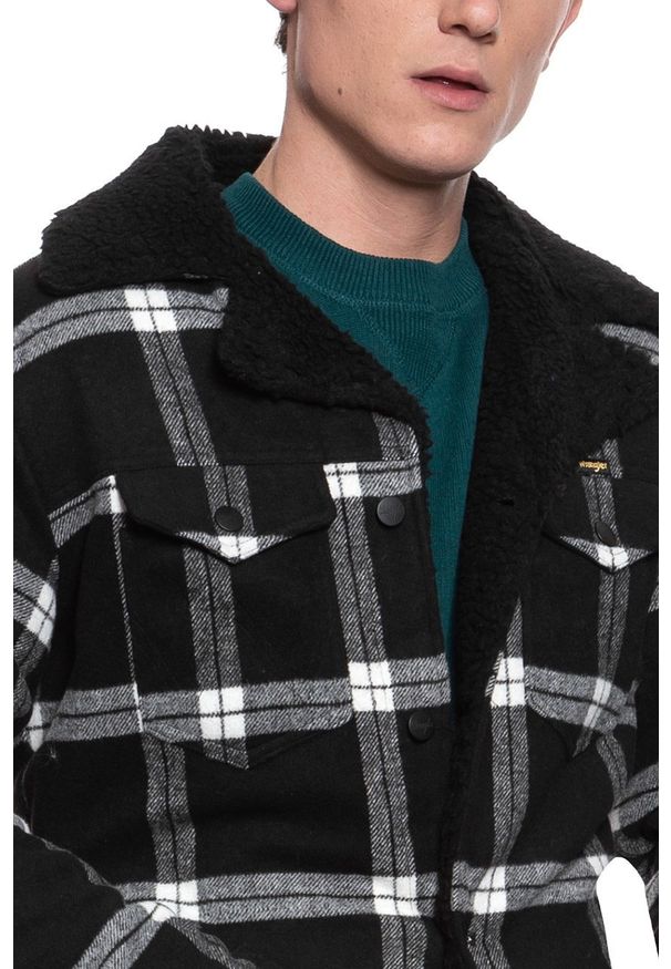 Wrangler - KURTKA ZIMOWA WRANGLER WRANGE COAT BLACK W463XS100 112128915. Sezon: zima