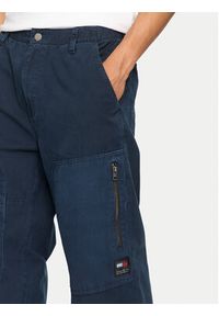 Tommy Jeans Spodnie materiałowe Aiden DM0DM19497 Granatowy Tapered Fit. Kolor: niebieski. Materiał: bawełna