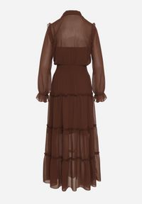 Born2be - Brązowa Rozkloszowana Sukienka VICES Koszulowa w Stylu Retro Aravite. Okazja: na co dzień. Typ kołnierza: kołnierzyk klasyczny, kołnierz z falbankami, dekolt w kształcie V. Kolor: brązowy. Długość rękawa: długi rękaw. Typ sukienki: koszulowe. Styl: retro #6