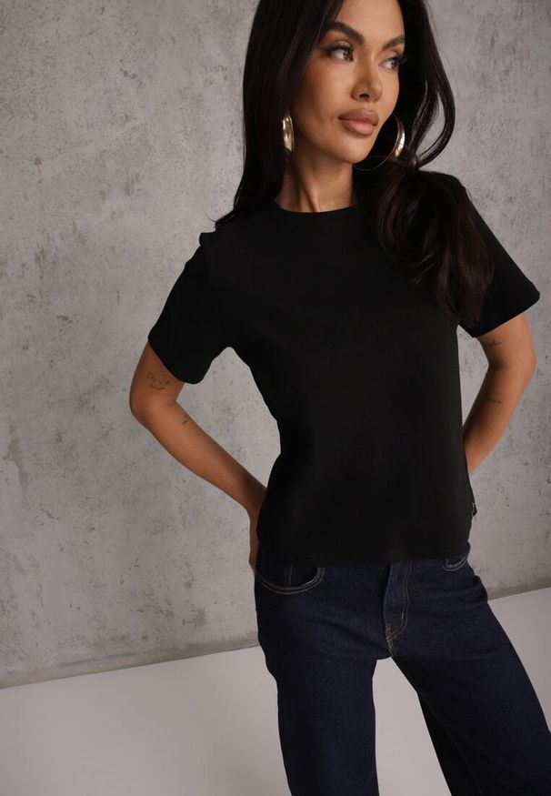 Renee - Czarny Casualowy T-shirt z Bawełny Nealiara. Okazja: na co dzień. Kolor: czarny. Materiał: bawełna. Wzór: aplikacja. Styl: casual