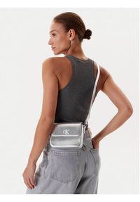Calvin Klein Jeans Torebka IU0IU00688 Srebrny. Kolor: srebrny. Materiał: skórzane #6