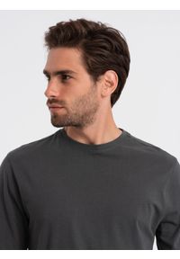 Ombre Clothing - Zestaw longsleeve męski z długim rękawem 2-pak - mix V2 Z43 - XXL. Kolor: czarny. Materiał: bawełna, materiał, skóra. Długość rękawa: długi rękaw. Długość: długie. Wzór: aplikacja, gładki, jednolity #7