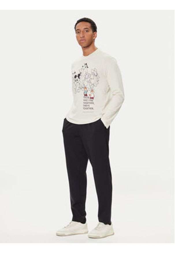 United Colors of Benetton - United Colors Of Benetton Koszulka piżamowa 3VR54M025 Beżowy Regular Fit. Kolor: beżowy. Materiał: bawełna