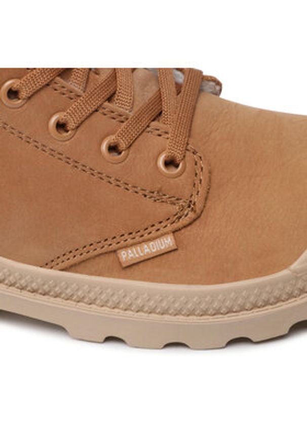 Palladium Trapery Pampa Hi Zip Wl 95982-252-M Brązowy. Kolor: brązowy. Materiał: skóra, nubuk