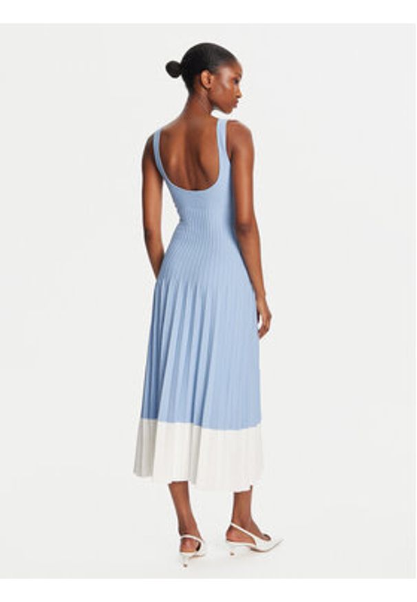 STAUD Sukienka dzianinowa Ellison R25R2199VN Błękitny Regular Fit. Kolor: niebieski. Materiał: syntetyk