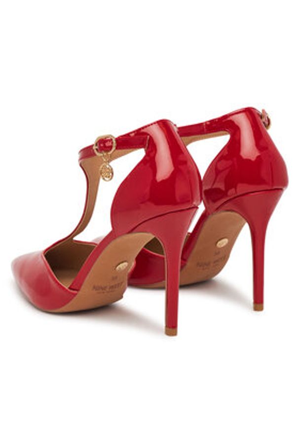 Nine West Szpilki WS21582-01 Czerwony. Kolor: czerwony. Materiał: materiał, syntetyk. Obcas: na szpilce