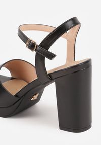 Renee - Czarne Sandały VICES na Słupku z Grubą Podeszwą i Skórzaną Wkładką Aziluna. Zapięcie: pasek. Kolor: czarny. Materiał: skóra. Obcas: na słupku. Styl: elegancki #5