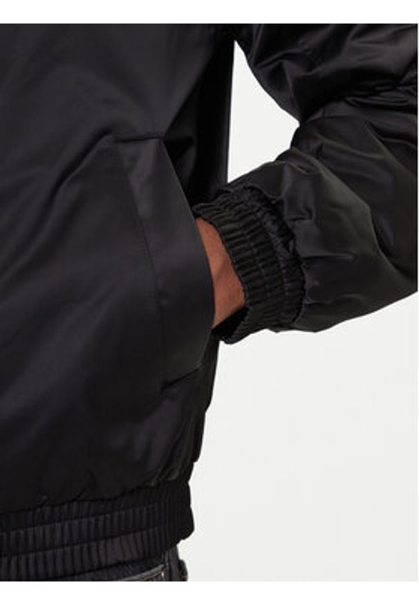 Calvin Klein Jeans Kurtka bomber Harrington LV04RC516G Czarny Regular Fit. Kolor: czarny. Materiał: syntetyk