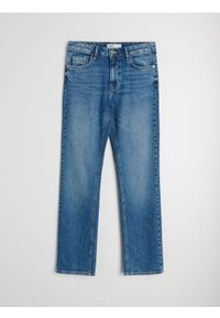 Sinsay - Jeansy comfort straight z efektem sprania - granatowy. Kolor: niebieski