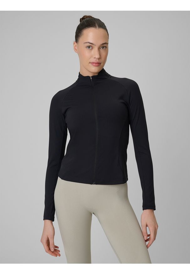 4f - 4F Bluza treningowa slim szybkoschnąca damska - czarna XS. Okazja: na co dzień. Typ kołnierza: kołnierzyk stójkowy. Kolor: czarny. Materiał: włókno. Styl: casual, klasyczny, sportowy