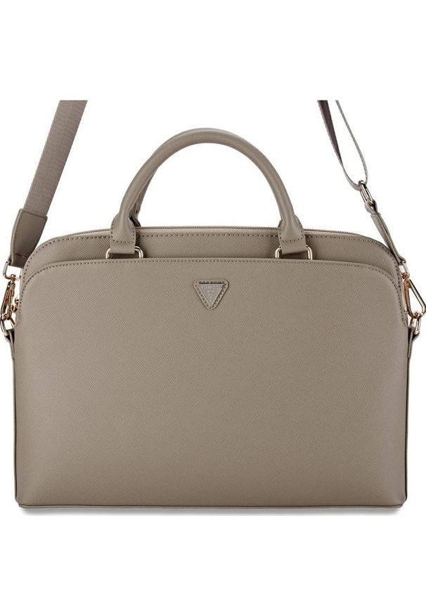 Torba Guess Grained Zipper Pocket Triangle Logo 15'' brązowy. Kolor: brązowy. Materiał: skóra ekologiczna. Styl: elegancki, casual