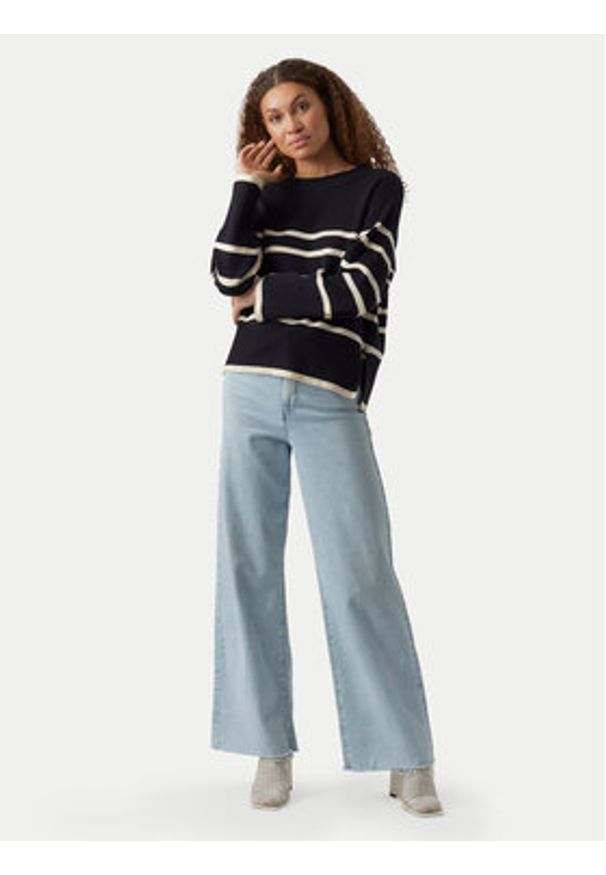 Vero Moda Sweter Saba 10278319 Czarny Regular Fit. Kolor: czarny. Materiał: syntetyk