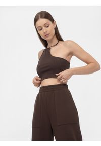 4f - 4F Crop top asymetryczny na jedno ramię damski L. Okazja: na co dzień. Kolor: brązowy. Materiał: dzianina, prążkowany. Długość rękawa: na ramiączkach. Styl: casual
