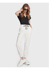 Gaudi Jeans Spodnie dresowe 311BD24008 Biały Regular Fit. Kolor: biały. Materiał: dresówka, syntetyk #4