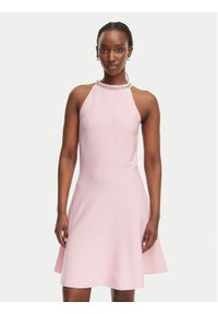 Morgan Sukienka codzienna 261-RMDIANE Różowy Regular Fit. Okazja: na co dzień. Kolor: różowy. Materiał: syntetyk. Typ sukienki: proste. Styl: casual #1