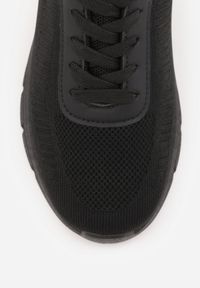 Born2be - Czarne Dzianinowe Sneakersy na Grubej Podeszwie ze Żłobieniami Enolora. Okazja: na co dzień, na spacer. Kolor: czarny. Materiał: dzianina. Szerokość cholewki: normalna. Sport: turystyka piesza, fitness #9