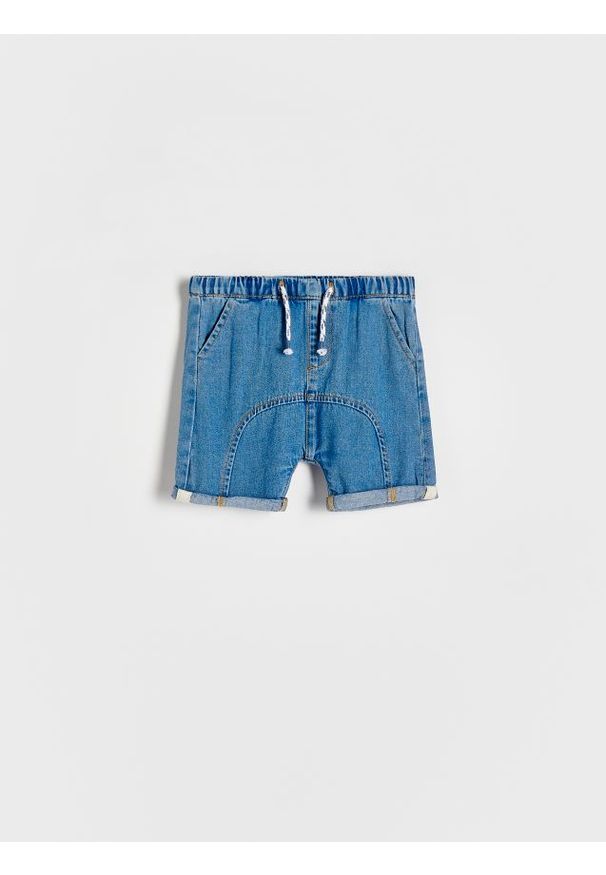 Reserved - Jeansowe szorty - niebieski. Kolor: niebieski. Materiał: jeans