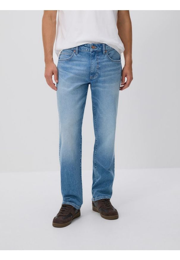 Reserved - Jeansy relaxed straight - niebieski. Kolor: niebieski