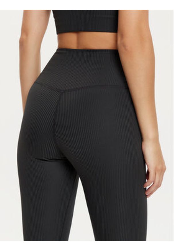 GIRLFRIEND COLLECTIVE - Girlfriend Collective Legginsy 4034 Czarny Slim Fit. Kolor: czarny. Materiał: syntetyk