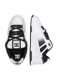 DC Sneakersy STAG DC01813062 Biały. Kolor: biały. Materiał: skóra