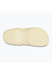 Klapki damskie Crocs Classic Platform Clog. Kolor: żółty. Obcas: na platformie