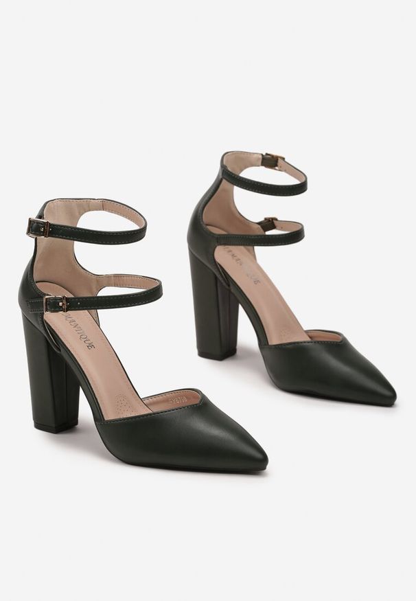 Renee - Ciemnozielone Czółenka z Ekoskóry ze Szpiczastym Noskiem i Paskami Sivelia. Nosek buta: szpiczasty. Zapięcie: pasek. Kolor: zielony. Szerokość cholewki: normalna. Styl: elegancki