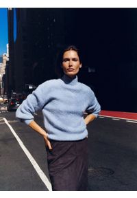 Reserved - Sweter z wełną z alpaki - jasnoniebieski. Kolor: niebieski. Materiał: wełna