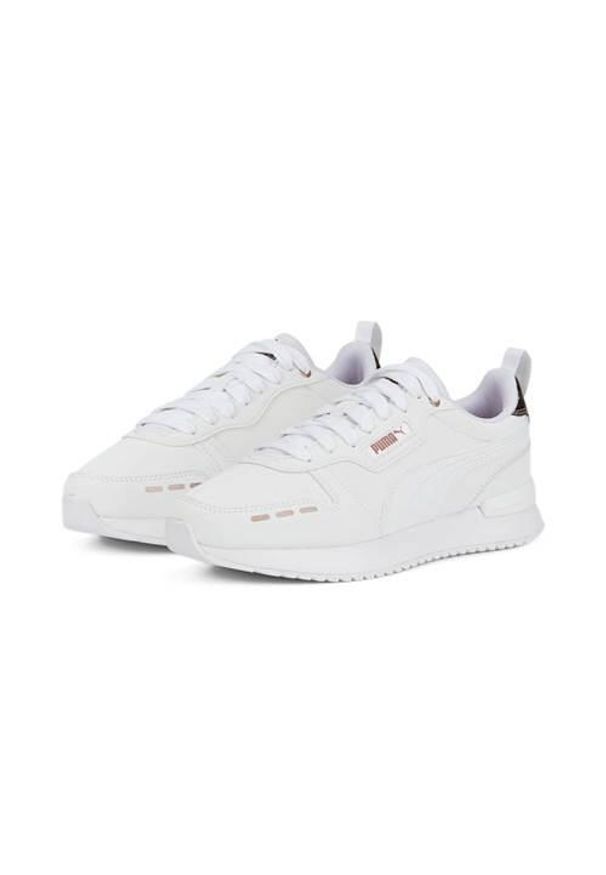 Buty do chodzenia damskie Puma R78 Wns Raw Metallics. Zapięcie: sznurówki. Kolor: biały, wielokolorowy. Materiał: guma, materiał, tkanina, syntetyk. Szerokość cholewki: normalna. Sport: turystyka piesza