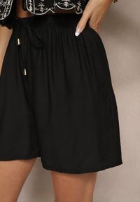 Renee - Czarne Szorty z Bawełny High Waist z Wiązaniem Filorella. Okazja: na co dzień, na spacer. Stan: podwyższony. Kolor: czarny. Materiał: bawełna. Sezon: lato. Styl: casual #4