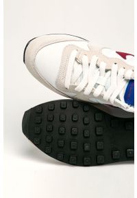Nike Sportswear - Buty Internationalist. Zapięcie: sznurówki. Kolor: biały. Materiał: syntetyk, skóra, zamsz, materiał. Szerokość cholewki: normalna. Obcas: na obcasie. Wysokość obcasa: średni, niski #3