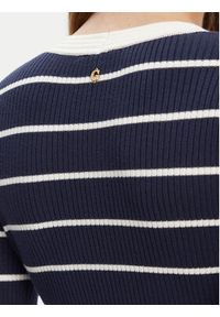 Guess Sukienka dzianinowa W5YK98 Z2YK2 Granatowy Slim Fit. Kolor: niebieski. Materiał: wiskoza
