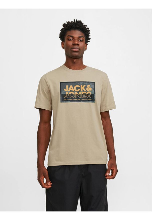 Jack & Jones - Jack&Jones T-Shirt Logan 12253442 Beżowy Standard Fit. Kolor: beżowy. Materiał: bawełna
