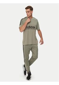 Adidas - adidas T-Shirt Tiro IL5661 Zielony Regular Fit. Kolor: zielony. Materiał: syntetyk