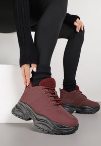 Born2be - Bordowe Traperki Sneakersy Vices na Grubej Tłoczonej Platformie Typu Traperki Narrise. Okazja: na co dzień. Kolor: czerwony. Materiał: jeans. Obcas: na platformie. Styl: casual