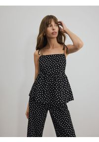 Reserved - Bawełniany top w groszki - czarny. Kolor: czarny. Materiał: bawełna. Wzór: grochy #1