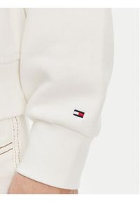 TOMMY HILFIGER - Tommy Hilfiger Bluza Contrast Flag WW0WW45979 Biały Regular Fit. Kolor: biały. Materiał: bawełna #4