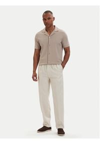 Calvin Klein Spodnie materiałowe LV04LF619G Beżowy jasny Straight Fit. Kolor: beżowy. Materiał: bawełna #4