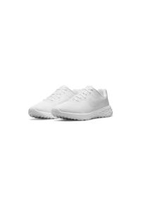 Buty do biegania męskie Nike Revolution 6 NN. Okazja: na co dzień. Kolor: biały. Materiał: materiał, syntetyk, tkanina. Model: Nike Revolution. Sport: bieganie #1