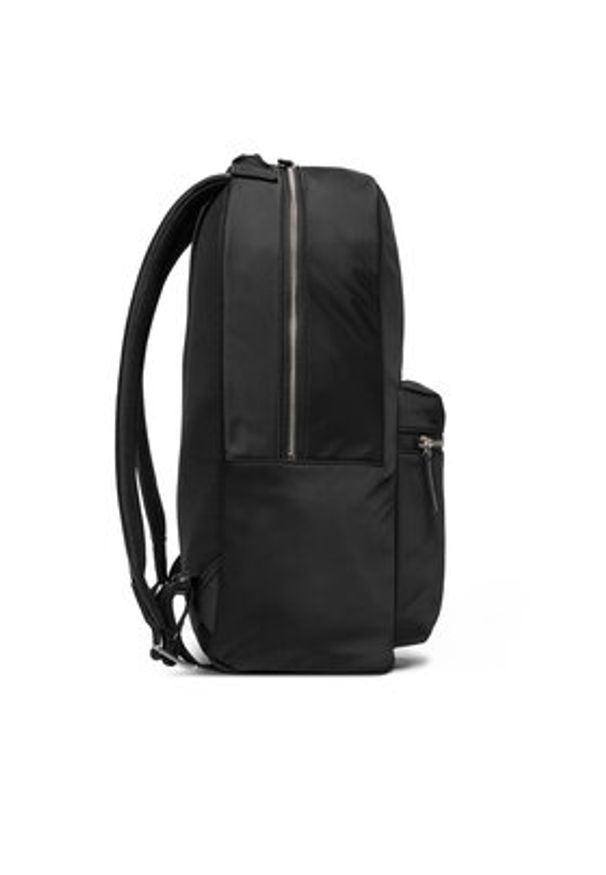 Calvin Klein Plecak Sleek Nylon Backpack LV04D3042G Czarny. Kolor: czarny. Materiał: materiał