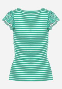 Born2be - Zielony Bawełniany T-shirt z Prążkowanej Dzianiny Ozdobiony Koronką Liasilo. Kolor: zielony. Materiał: bawełna, dzianina, prążkowany, koronka. Wzór: aplikacja, koronka. Sezon: lato #6