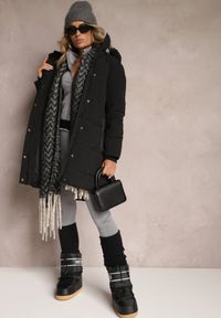 Renee - Czarna Pikowana Kurtka do Kolana z Odpinanym Kapturem Tolvina. Kolor: czarny #5
