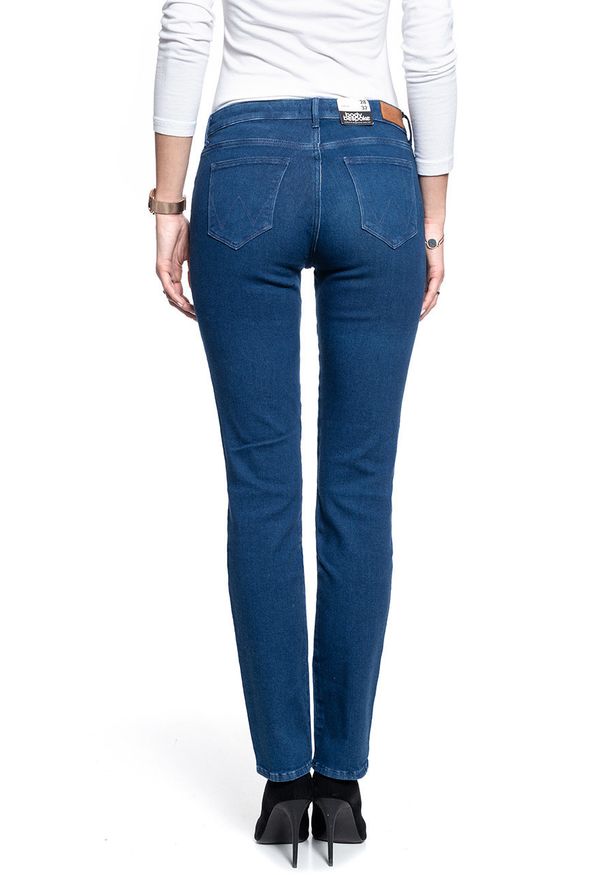 Wrangler - SPODNIE DAMSKIE WRANGLER STRAIGHT DEEP WATERS W28TJN69D 112128500